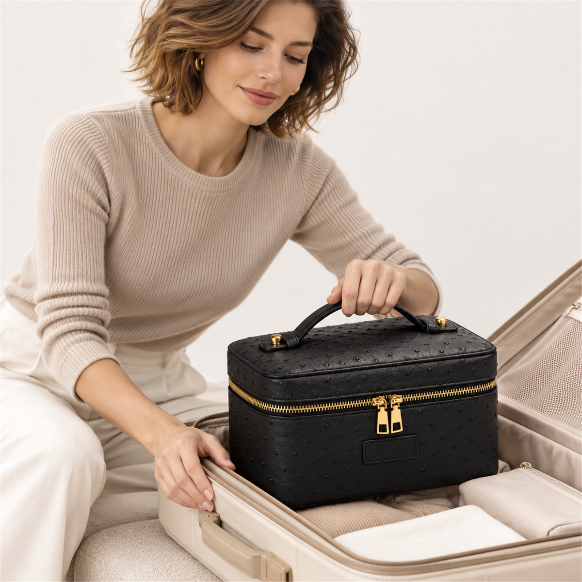 EloraCase – Compacte beautycase met dubbele rits